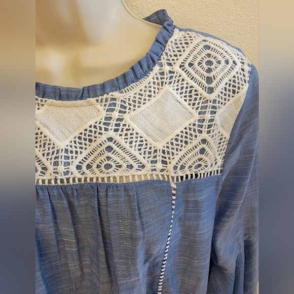 Loft Ladies Blouse with Crochet Details - Picture 7 of 7